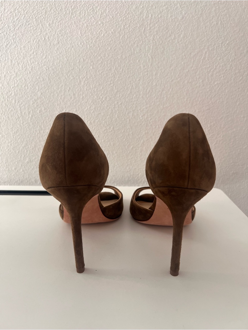 Veronica Beard Gadot D'Orsay Suede Peep
Toe Heel Pumps Size 9 - Picture 4 of 5